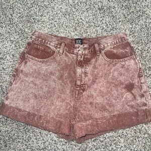 BDG Mom high rise distressed shorts- color rust